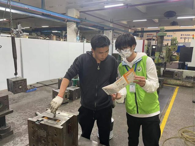 三鄉(xiāng)鎮(zhèn)開展“勤勞致富，遠(yuǎn)離毒品”禁毒宣傳活動(dòng)照片4.jpg