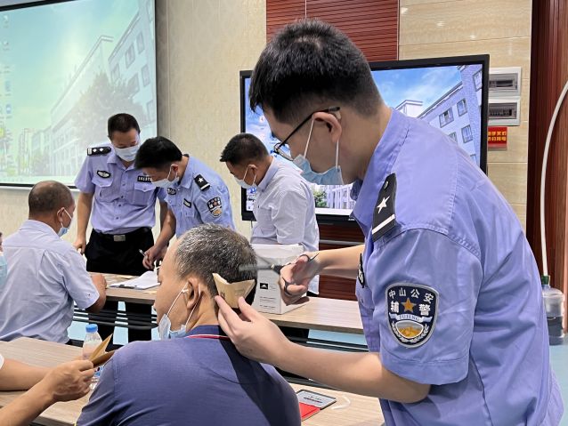 三鄉(xiāng)鎮(zhèn)開展“加強校車駕駛員毒檢，為師生安全出行護航”宣傳活動圖片1.jpg