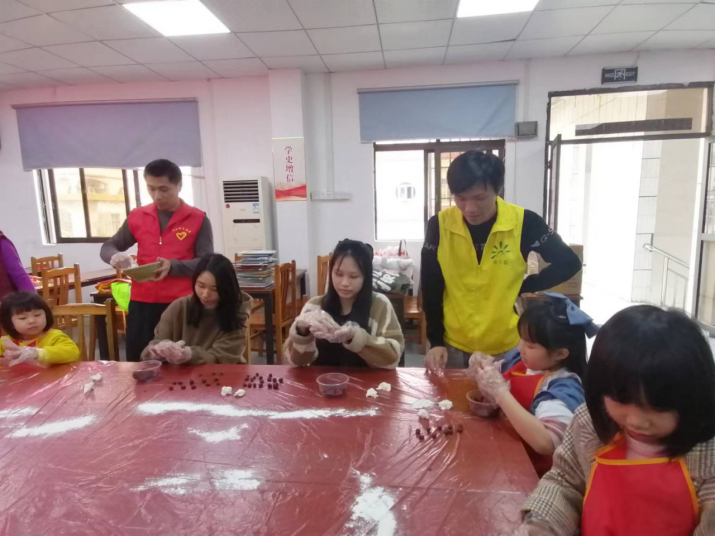阜沙鎮(zhèn)禁毒信息〔2023〕第27期--“元宵共團(tuán)圓，拒毒享平安”-阜沙鎮(zhèn)開展2023年元宵節(jié)湯圓制作